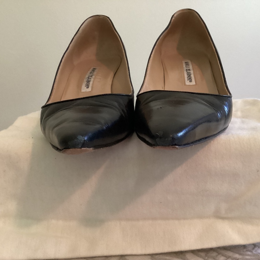 Manolo  Blahnik  black leather heels - Picture 2 of 6